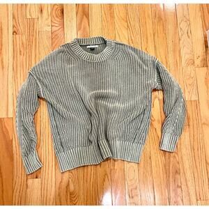 American Eagle 100% cotton crew neck sweater